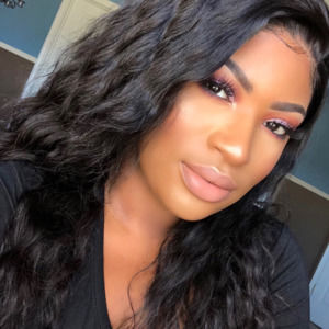 Meet your Posher, Deanna